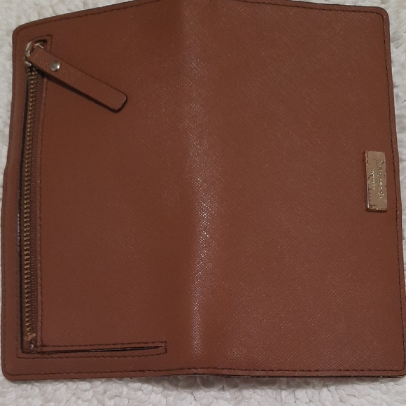 Cristian Handbag and Kate Spade Wallet Bundle - Picture 10 of 14